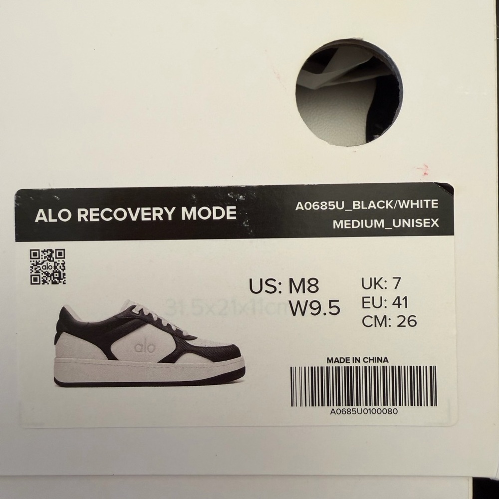 ALO Recovery Mode Woman/Men's Sneakers - Picture 6 of 6